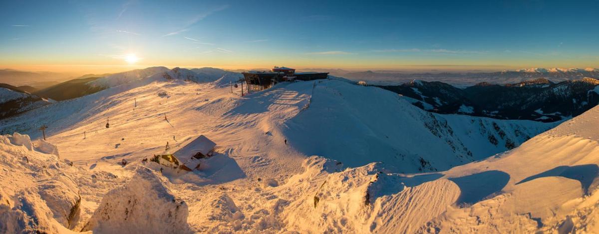 Resort Biela Skala - Chata Chopok Jasna Juh Bystrá Esterno foto